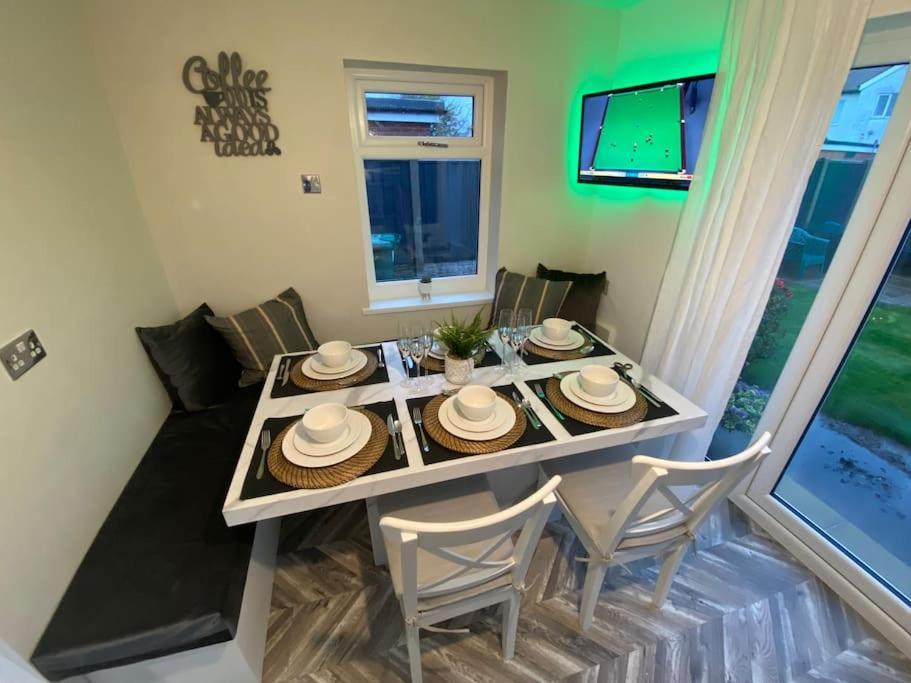 Wharfedale Lodge- Bungalow-3 Bed, 2 Bath, Amazing! Thornton  Exterior photo